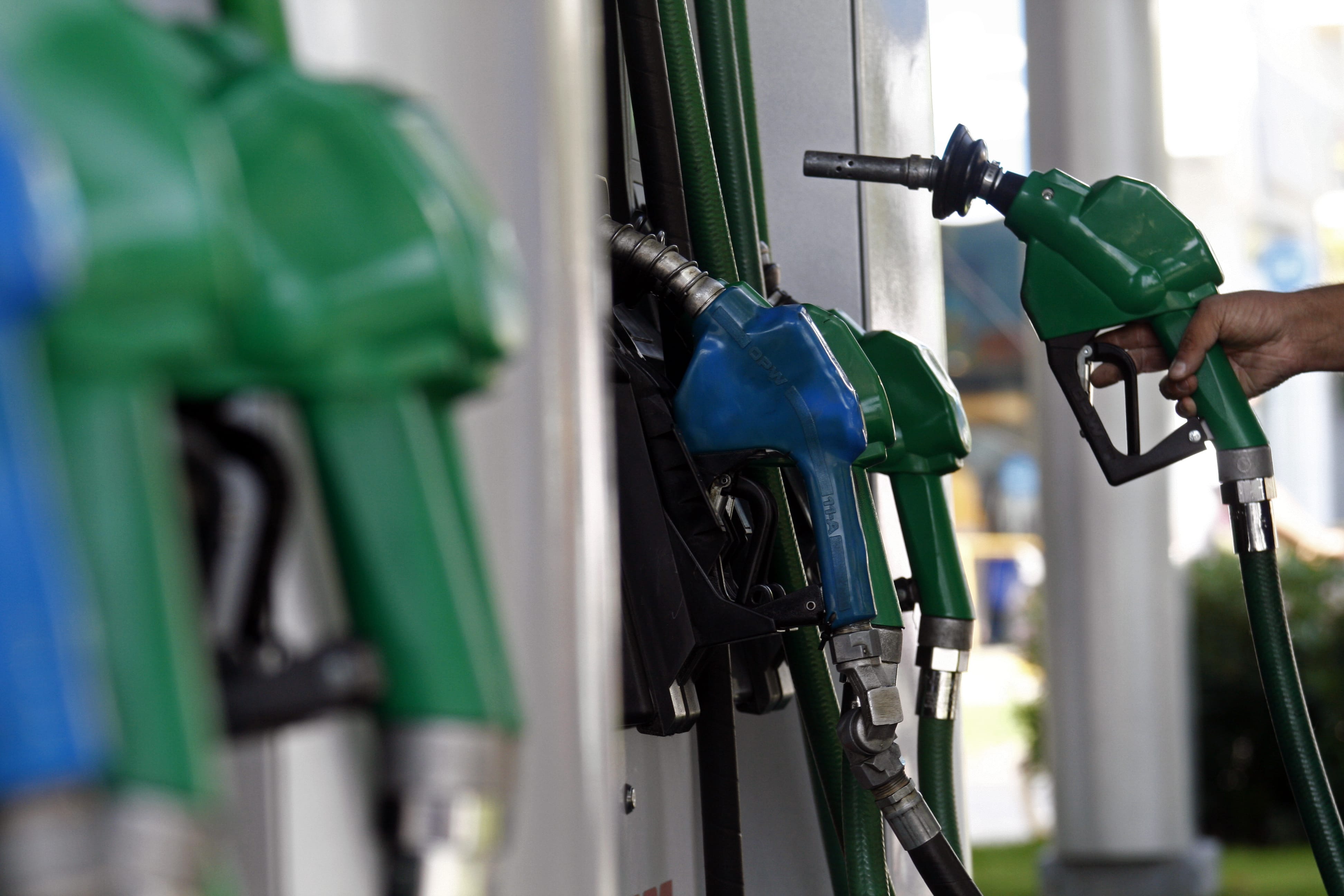“Sería perfecto”: Proponen impuesto al diésel para financiar el transporte público