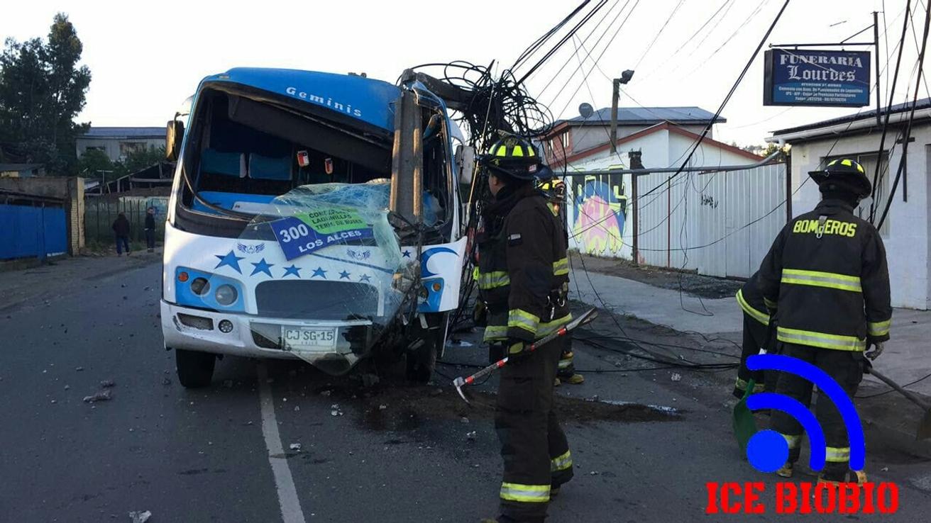 Chocó con un poste