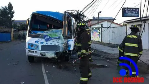 Chocó con un poste