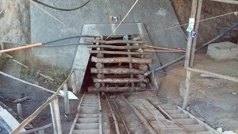 Mineros de Curanilahue deponen huelga de hambre