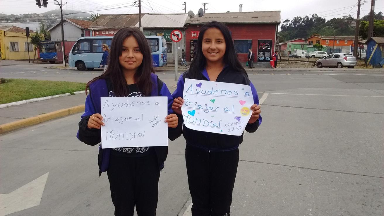 VIDEO: Piden dinero en la calle para ir a mundial