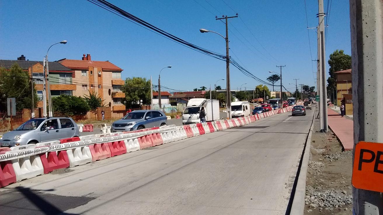 2 meses llevan paralizadas obras en Eje Colón – 21 de Mayo