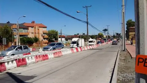 2 meses llevan paralizadas obras en Eje Colón – 21 de Mayo