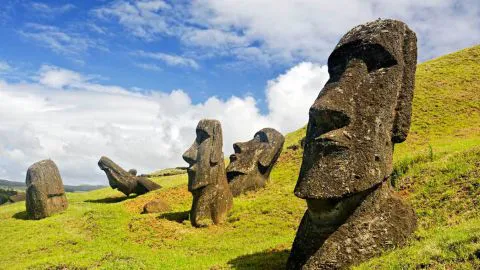 Proyecto de ley busca limitar el tiempo que pasan visitantes en Isla de Pascua