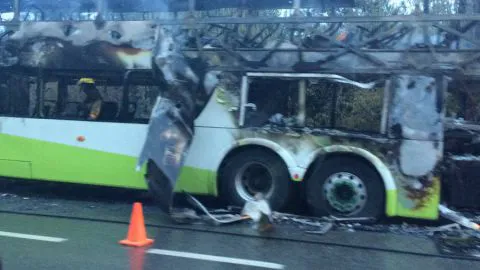 Tur bus que salió desde Concepción se quemó en la Ruta 5