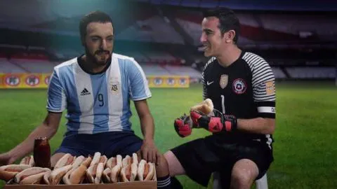 Bravo vs Higuaín: Kramer enciende la previa entre Chile-Argentina