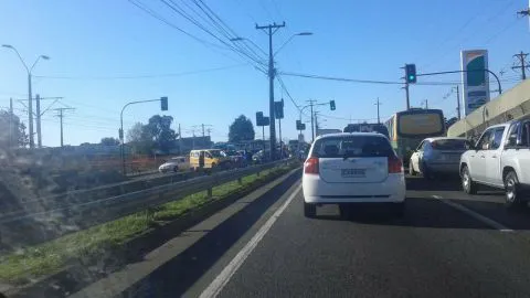 Vecinos se toman la ruta 160 pidiendo una comisaría
