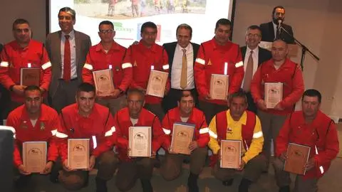 Reconocen a brigadistas por su destacada labor durante los incendios forestales