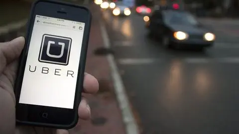 Detienen a menor que utilizaba Uber para robar a los conductores