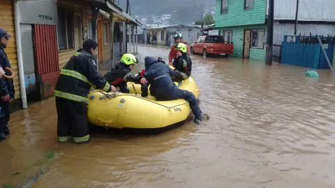 Onemi extiende Alerta Roja para otras dos comunas de la región por el sistema frontal
