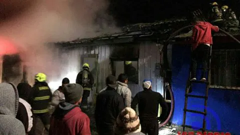 Dos personas fallecidas dejó un incendio en Coronel