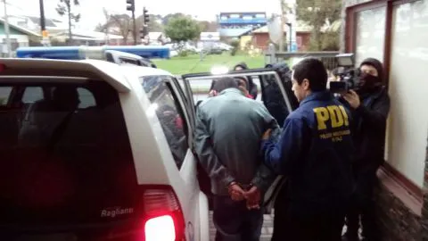 Gemelos fueron detenidos por protagonizar portonazos en Concepción