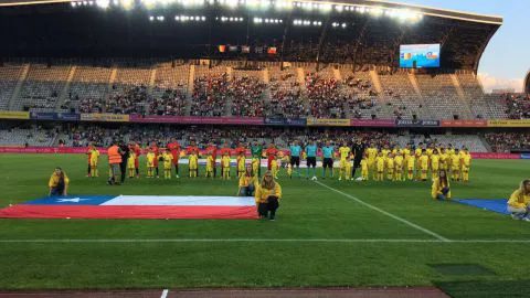 Chile dejó varias dudas tras derrota ante Rumania en su último duelo antes de la Copa Confederaciones