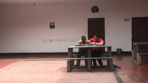 Ex arquero de Ñublense visitó en la cárcel a quien le disparó en 2015