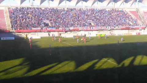 Ñublense no pudo con el campeón del fútbol chileno: cayó ante la U por Copa Chile