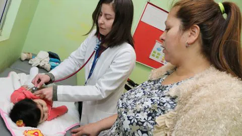 Servicio de salud municipal de San Pedro de  la Paz ya cuenta con pediatra