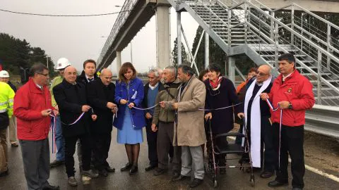 Inauguran nueva pasarela Vega Larga en ruta Concepción-Cabrero