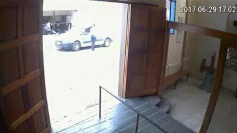 Brutal agresión sufrió una joven al interior de una iglesia
