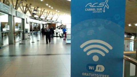 Usuarios de aeropuerto Carriel Sur podrán acceder a wi-fi de forma gratuita
