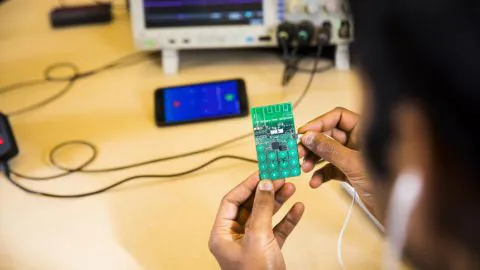 ¿Celulares sin batería? Mira el nuevo invento que revolucionará a todos