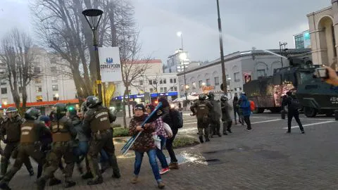 Un furgón resulta quemado en la Universidad de Concepción