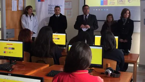 Mineduc ofrece becas de inglés para los estudiantes de la región del Biobío