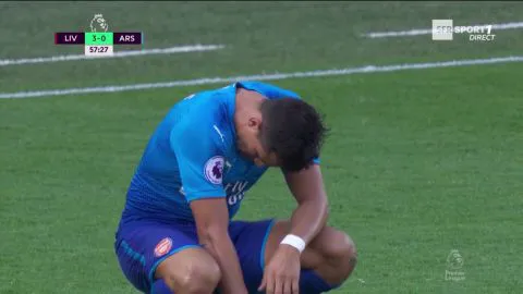 ¿Que hago aquí? Pésimo inicio de Alexis en la Premier