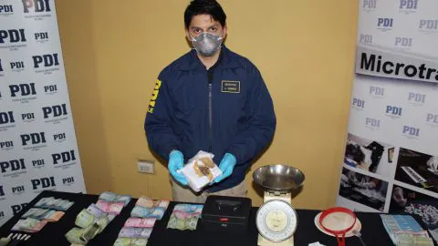 PDI detiene a 8 personas por tráfico de drogas en Lota