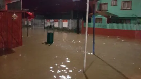 Inundaciones y marejadas anormales en Lota activan la Alerta Amarilla para la comuna