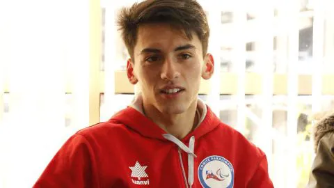 Hualpenino campeón mundial juvenil paralímpico es reconocido en su comuna