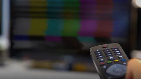 Proyecto de ley busca sancionar la decodificación pirata de TV