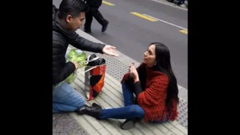 La triste historia detrás del viral de #DimeloBonito