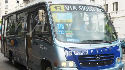 Increíble! Guagua nace a bordo de microbús en Concepción