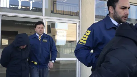 TIO Y SOBRINO FUERON DETENIDOS POR MATAR A UN HOMBRE EN BOCA SUR