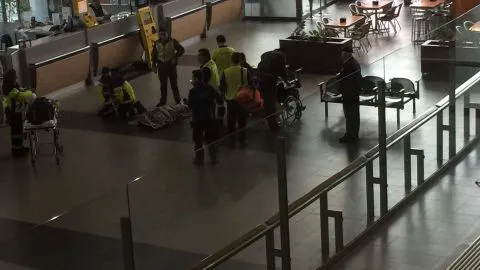 Conmoción por muerte de un hombre en Aeropuerto Carriel Sur