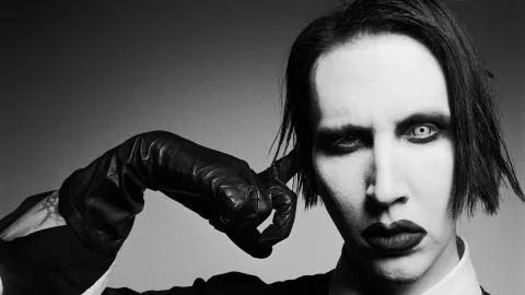 Mira cómo fue el accidente que dejó a Marilyn Manson hospitalizado