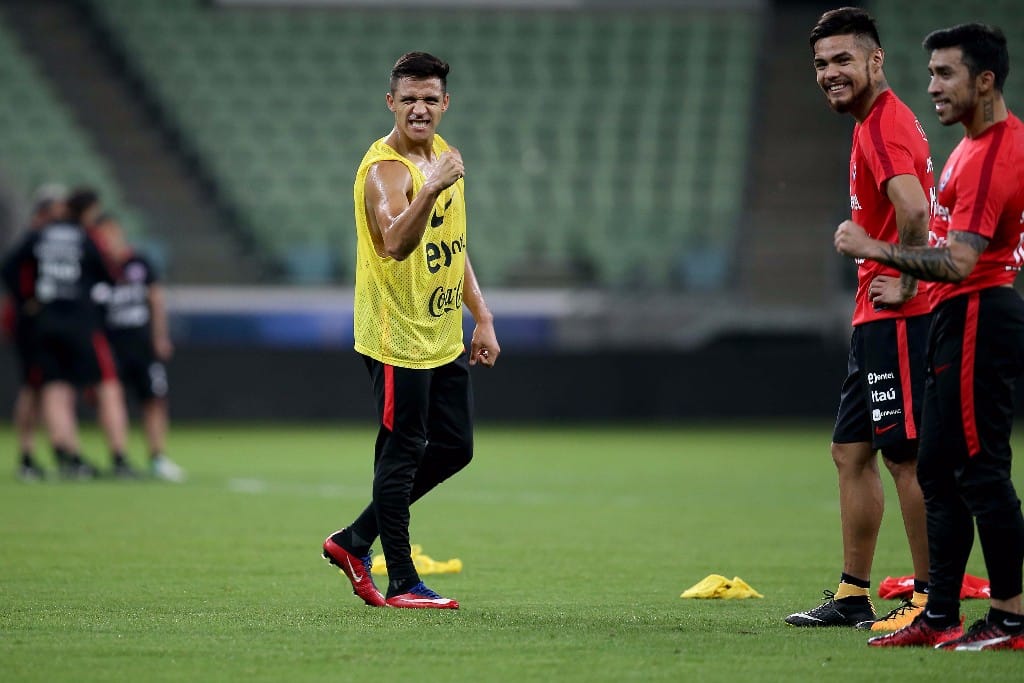 Alexis Sánchez vive una pesadilla tras lesión ante Colombia