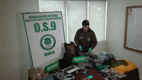 Dos sujetos detenidos por robo a tienda comercial de Concepción