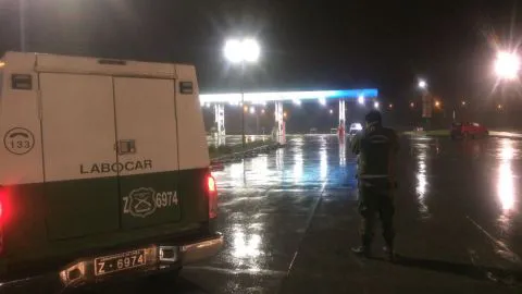 Grupo de antisociales ataca y roba en servicentro de Concepción
