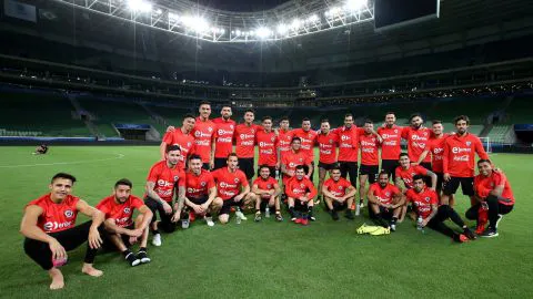 Dura crítica de la esposa de Claudio Bravo a algunos jugadores