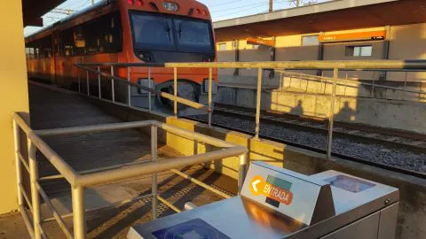 Otra vez Biotrén suspendió algunos servicios por problemas en la vía en San Pedro de la Paz