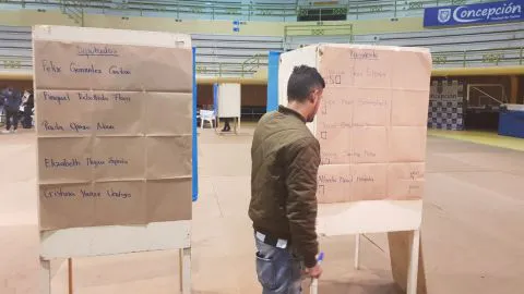 Revisa acá si eres vocal de mesa