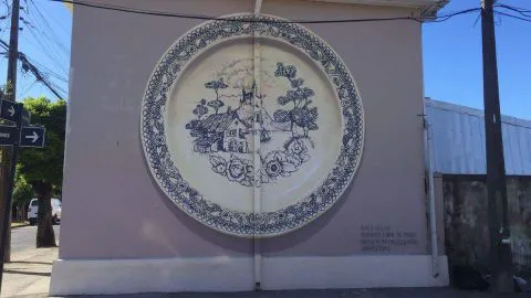 El plato más famoso de Chile ahora tiene su mural en el Gran Concepción