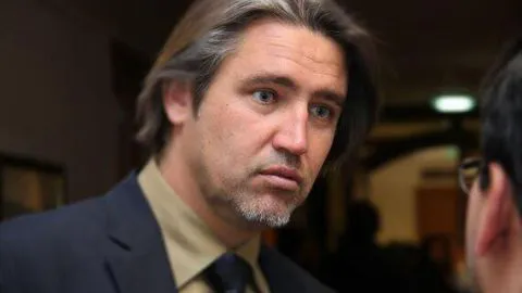 Fulvio Rossi es apuñalado durante actividad de campaña