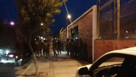 Llegaron FF.EE: 4 internas de centro del Sename en Chiguayante se encierran y destruyen oficina