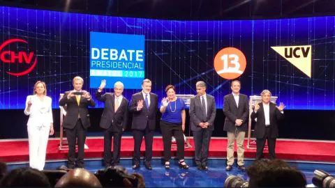 Los mejores memes que dejó el #DebateAnatel