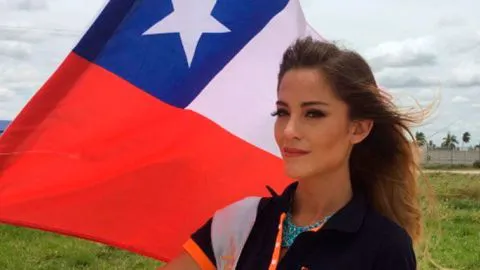 “Miss Chile” asegura en plena competencia que “el mar le pertenece a Bolivia”