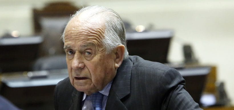 Exsenador Andrés Zaldívar contagiado con Covid-19