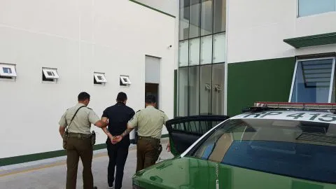 Colombiano es detenido en Chiguayante tras sobornar a Carabineros