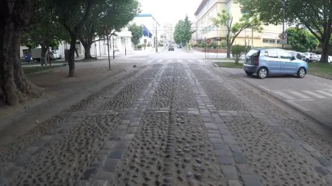 Una de las pocas calles libres de pago de estacionamiento tendrá parquímetro en el centro de Concepción